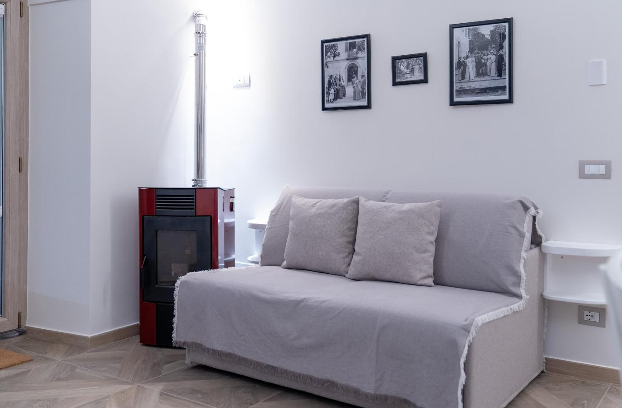 Ferienwohnung Insula Lubrensis Flat Massa Lubrense Exterior foto